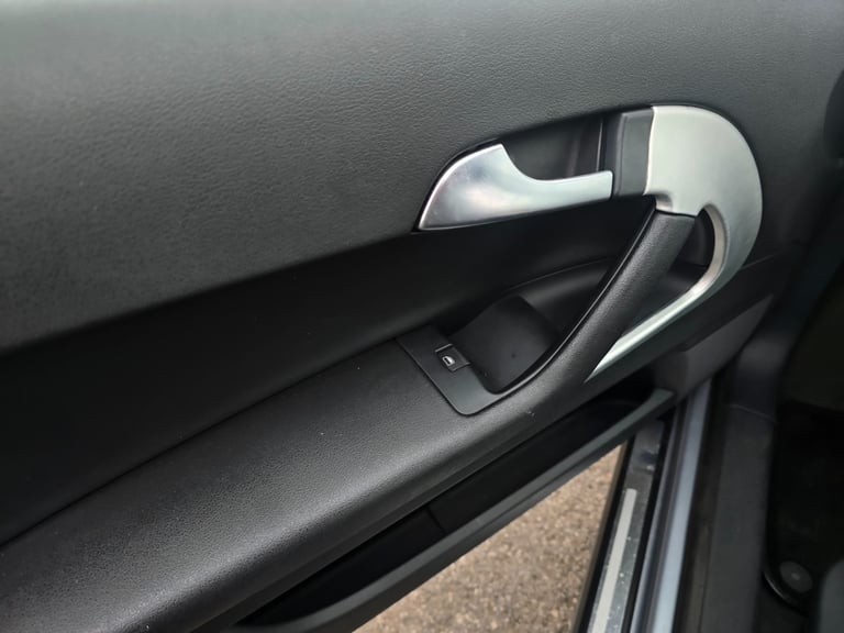 2010 Audi A3 2.0 T FSI S Line 2dr S Tronic CONVERTIBLE Petrol Automatic