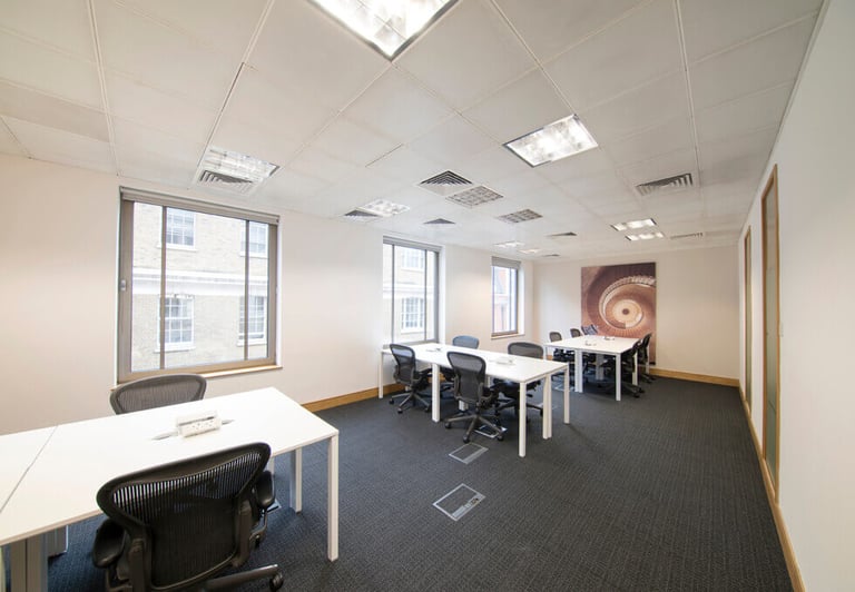 4 to 55 Person Private Office Suites to rent in *Cannon Street*, Central London EC4