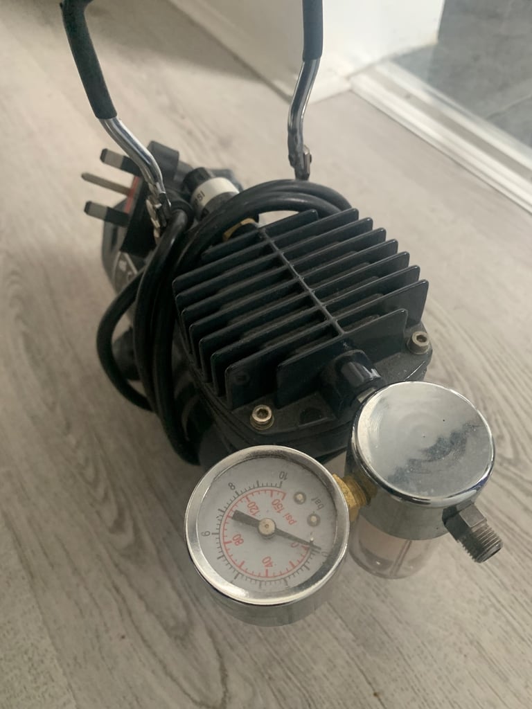 image for Mini air compressor 