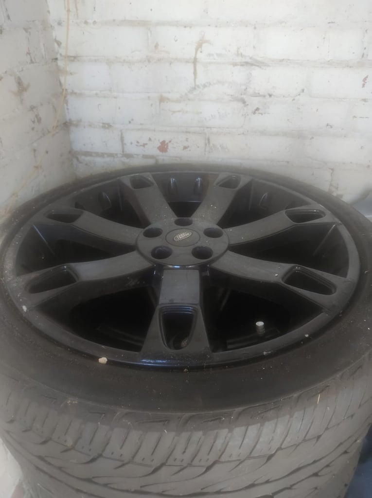 Land rover discovery 4 alloy wheels 