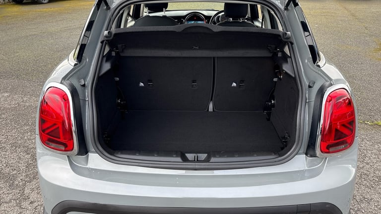 2021 MINI Hatch 1.5 Cooper Classic 5dr HATCHBACK PETROL Manual