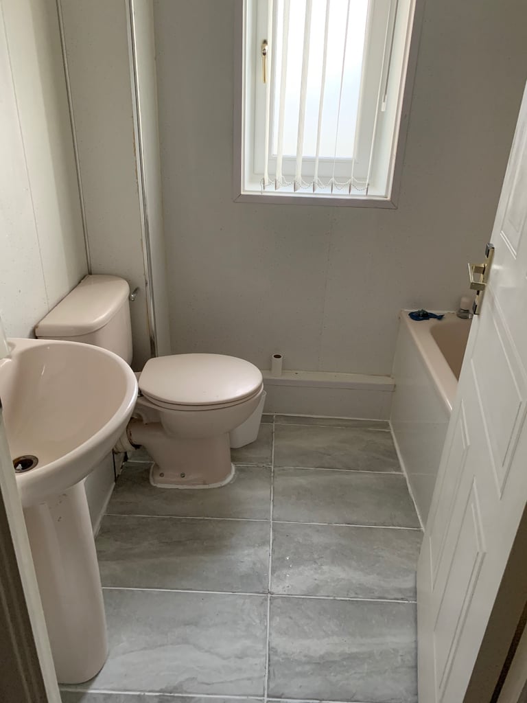 West End flat for rent 