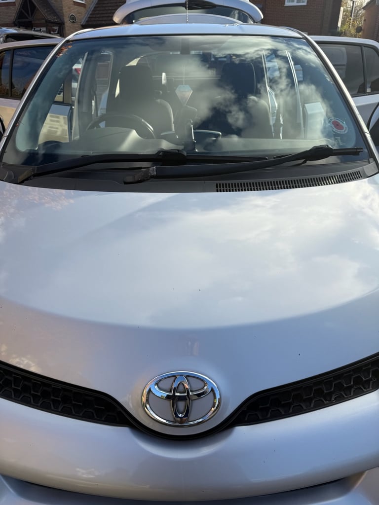 Toyota, URBAN CRUISER, Hatchback, 2010, Manual, 1329 (cc), 5 doors