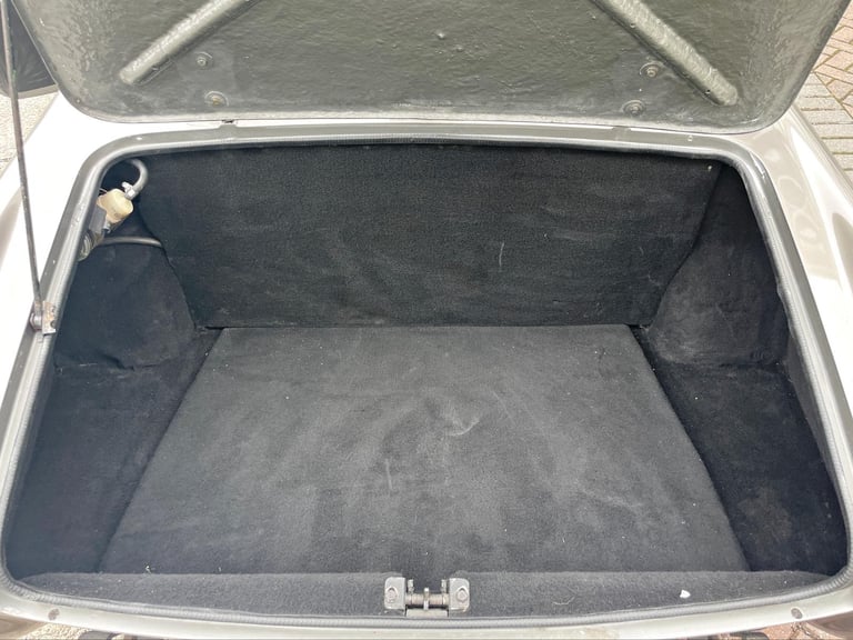 Daimler SP 250 (DART) MANUAL