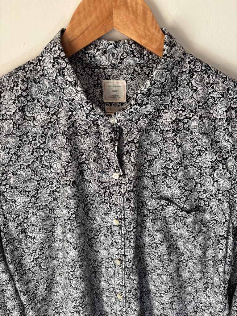 image for Gap Men’s Shirt 