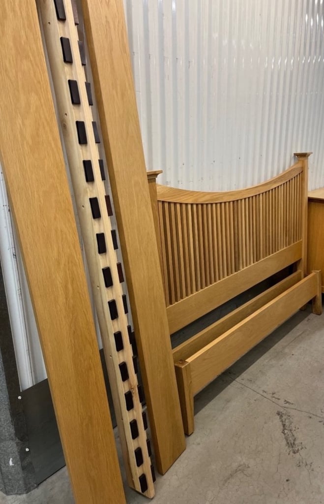 Solid Oak Willis & Gambier double bed frame & bedside tables set 