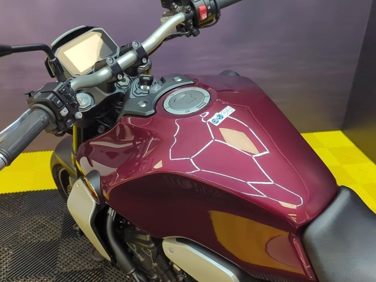 Honda CB 1000 R 2023 Low Miles Extras Fitted Stunning Colour