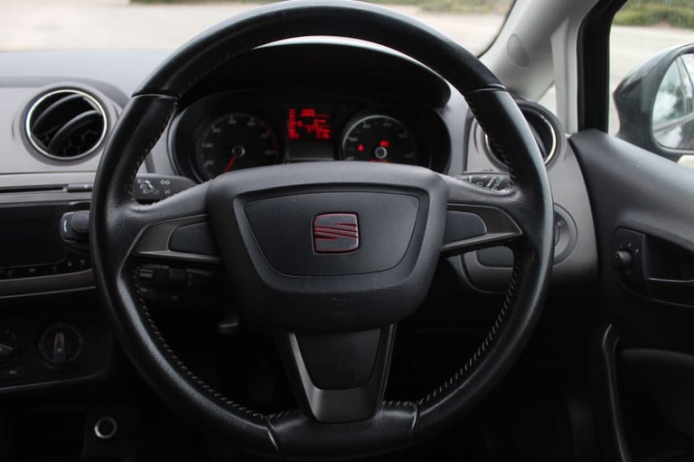 2012 SEAT Ibiza 1.4 SE 5dr HATCHBACK PETROL Manual