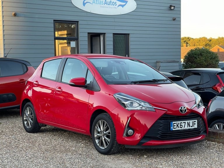 2017 Toyota Yaris 1.5 VVT-i Icon Hatchback 5dr Petrol Manual Euro 6 (111 ps) Hatchback Petrol Manual