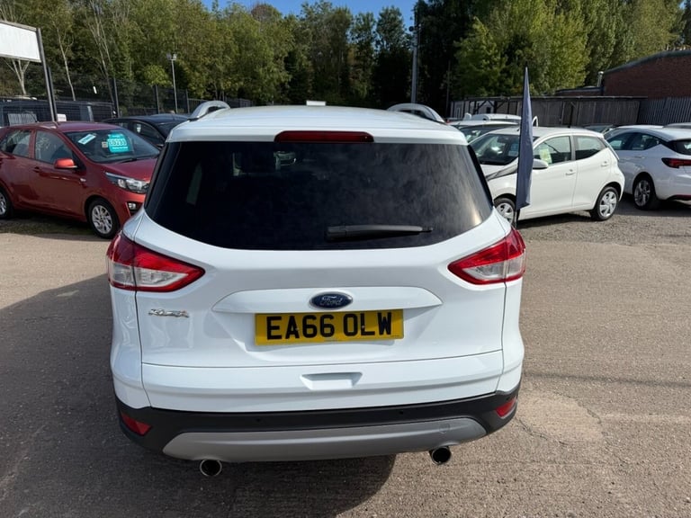 2016 Ford Kuga 2.0 TDCi Titanium SUV 5dr Diesel Manual 2WD Euro 6 (s/s) (150 ps) HATCHBACK Diesel...