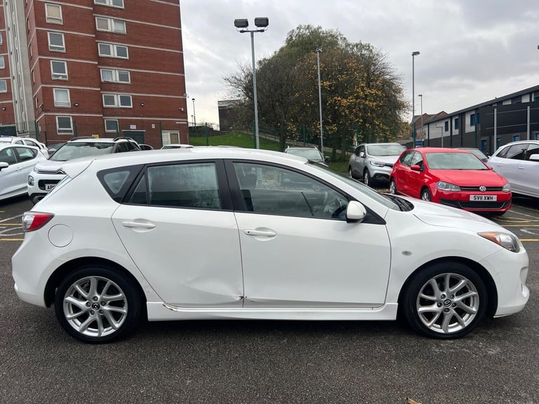 2013 Mazda Mazda3 1.6 Tamura Euro 5 5dr HATCHBACK Petrol Manual