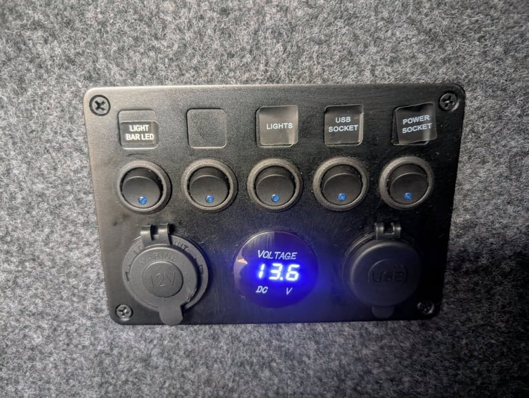 FORD TRANSIT CUSTOM 2.2 TDCi 290 Limited 2015