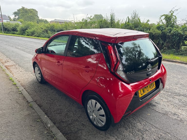2020 70 Toyota Aygo 1.0 VVT-i X-Play TSS 5dr with only 36k miles