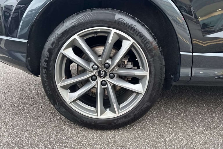 2023 Audi Q3 40 TFSI Quattro Black Edition 5dr S Tronic ESTATE PETROL Automatic