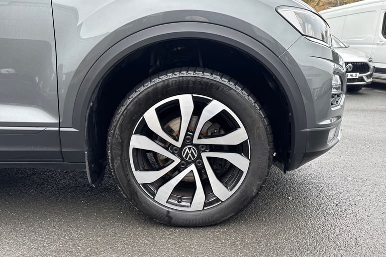 2021 Volkswagen T-Roc 97294 Hatchback Petrol Automatic