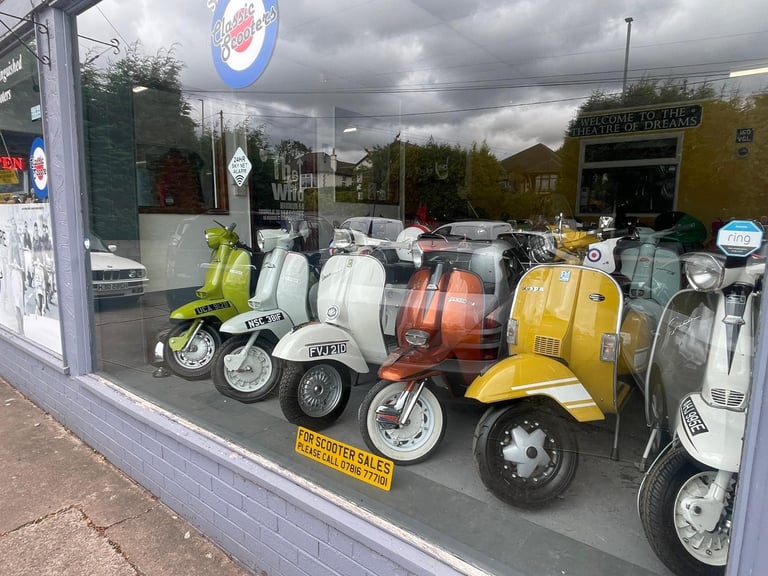 Royal Alloy GP 200 LC scooter