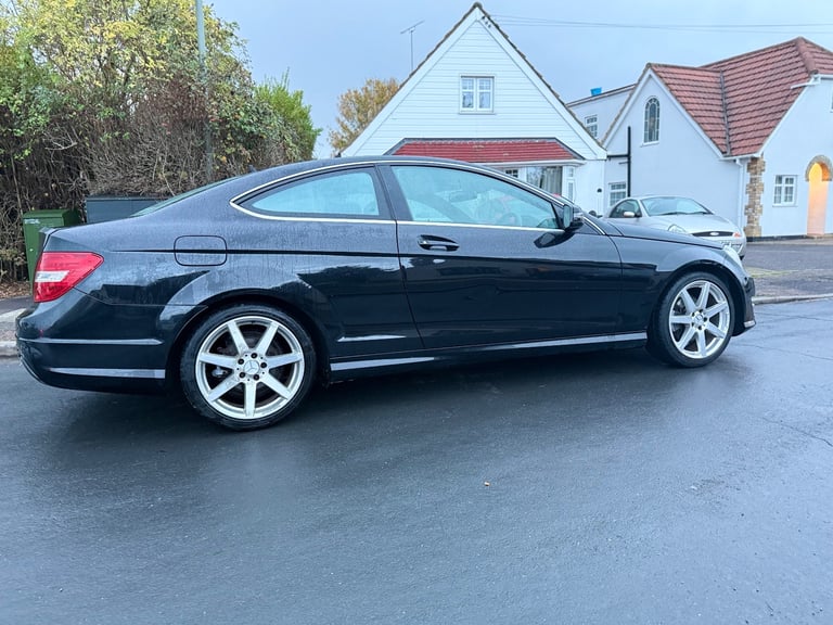 Mercedes-Benz, C CLASS, Coupe, 2012, Semi-Auto, 1595 (cc), 2 doors