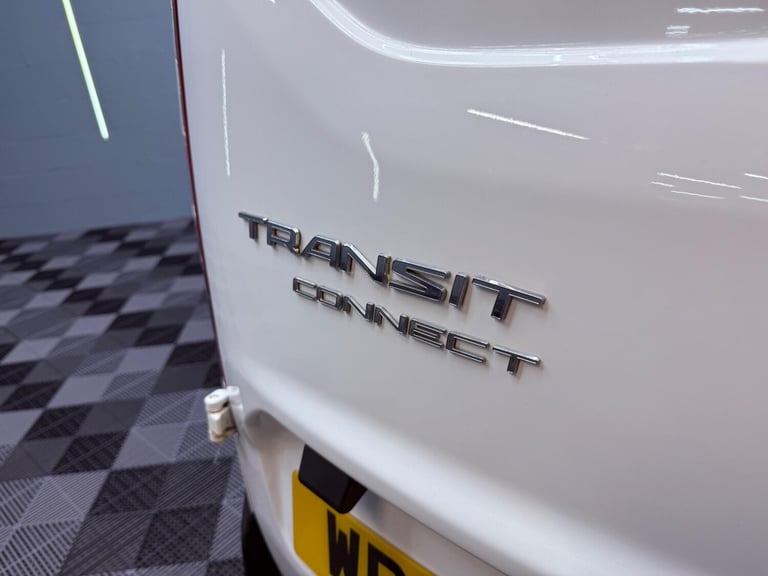 2021 Ford Transit Connect 1.5 230 EcoBlue Trend Crew Van L2 Euro 6 (s/s) 6dr PANEL VAN Diesel Manual