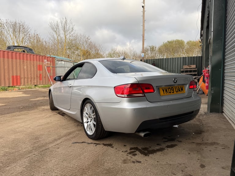 BMW, 3 SERIES, Coupe, 2009, Manual, 1995 (cc), 2 doors