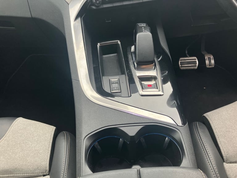 2021 Peugeot 3008 1.6 Hybrid 225 GT Premium 5dr e-EAT8 Estate PETROL/ELECTRIC Automatic