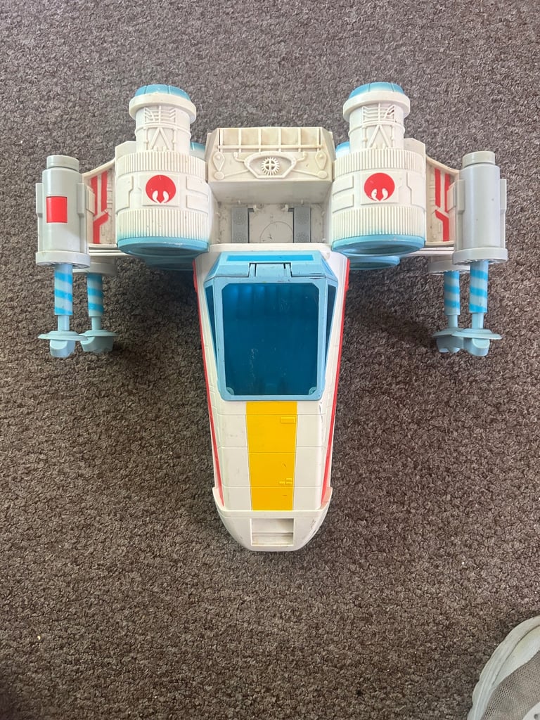 Hasbro Star War X Wing Galactic Luke Skywalker Electronic Lights & Sounds