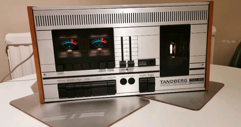 Tandberg TCD-310 cassette deck 