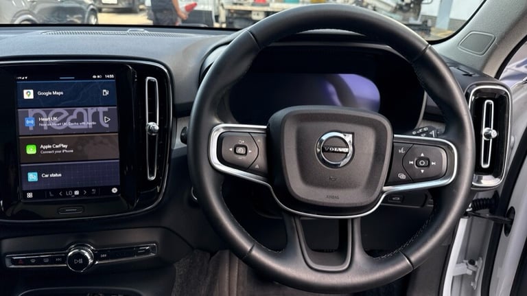 2025 Volvo XC40 Ultra, B4 Mild hybrid, Petrol, Dark Estate Petrol Automatic