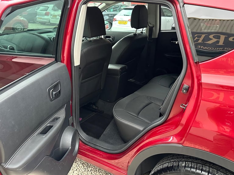 2011 Nissan Qashqai 1.5 dCi Tekna 2WD Euro 5 5dr HATCHBACK Diesel Manual