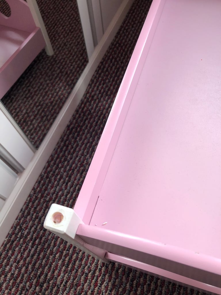 Toy highchair and bunkbed