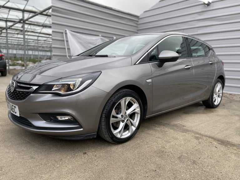 VAUXHALL ASTRA 1.4 i SRi 2017