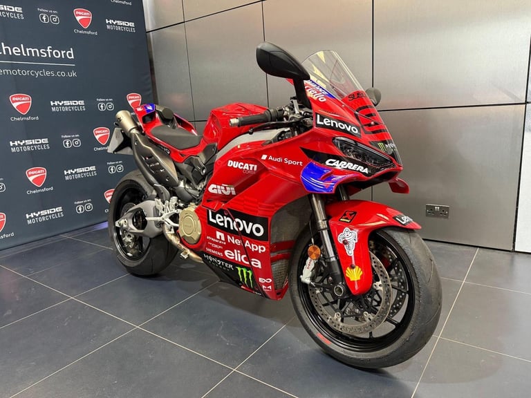2025 Ducati Panigale V4 1103 Ducati Quick Shift up/down 2.0 Euro 5