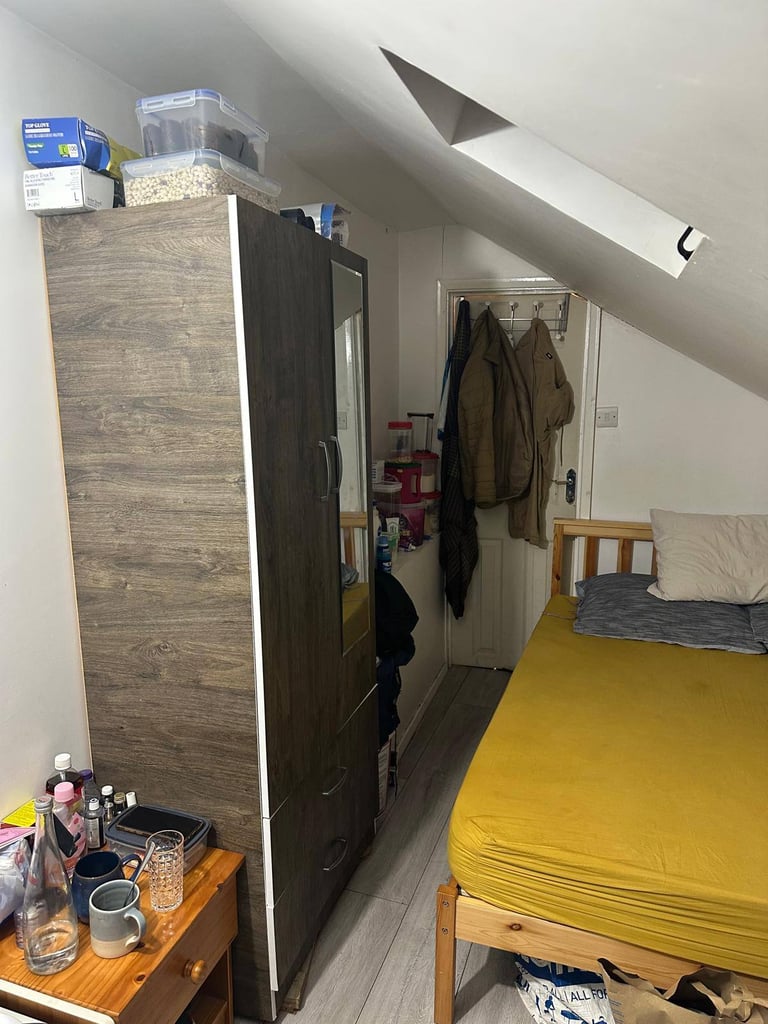 En suite Double Room - To Rent In Forest Gate Station E7 9AP 