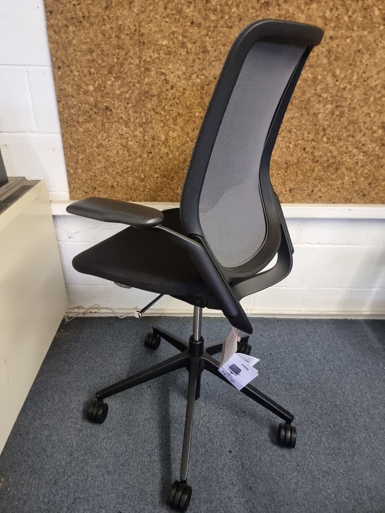 Top Quality Mesh Orangebox Eva Black Ergonomic Office Swivel Desk Chairs 10+ Available 