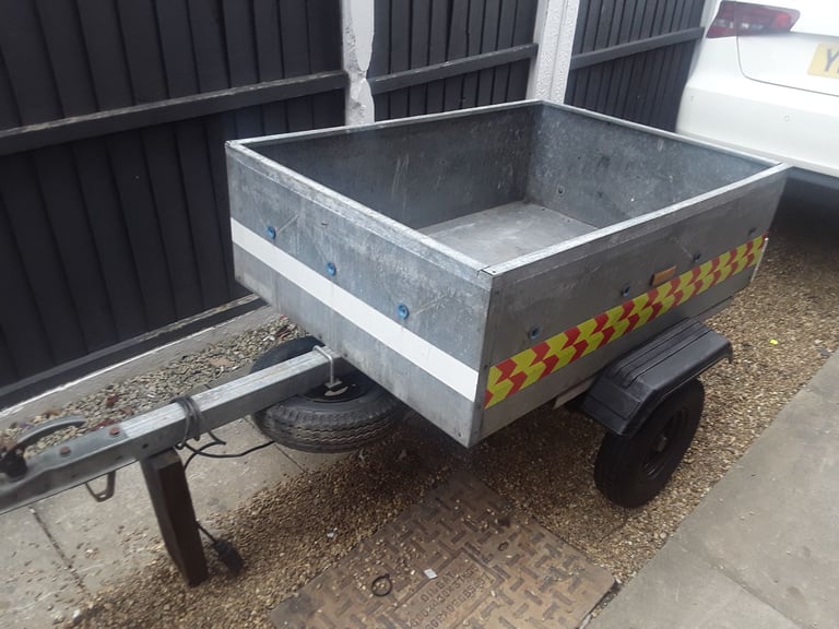 Trelgo galvanised trailer 4x3  lights fitted new tyres and new spare tyre good condition 