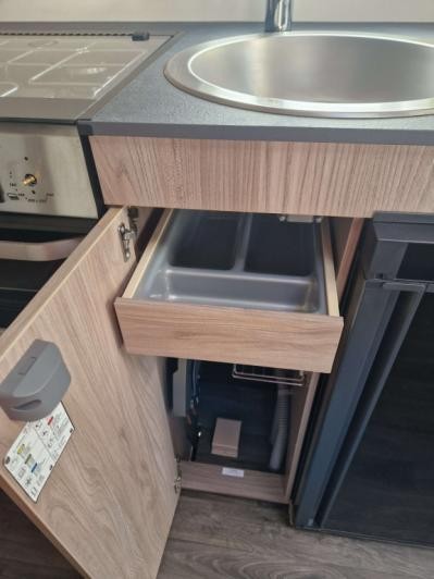 2023 Sprite Quattro FB Used Caravan