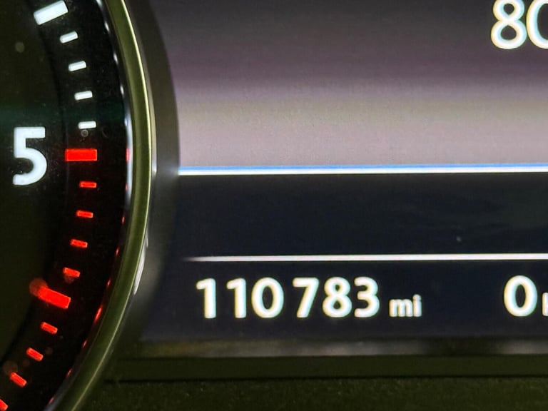 2014 Volkswagen Touareg 3.0 TDI V6 BlueMotion Tech R-Line Tiptronic 4WD Euro 6 (s/s) 5dr ESTATE D...