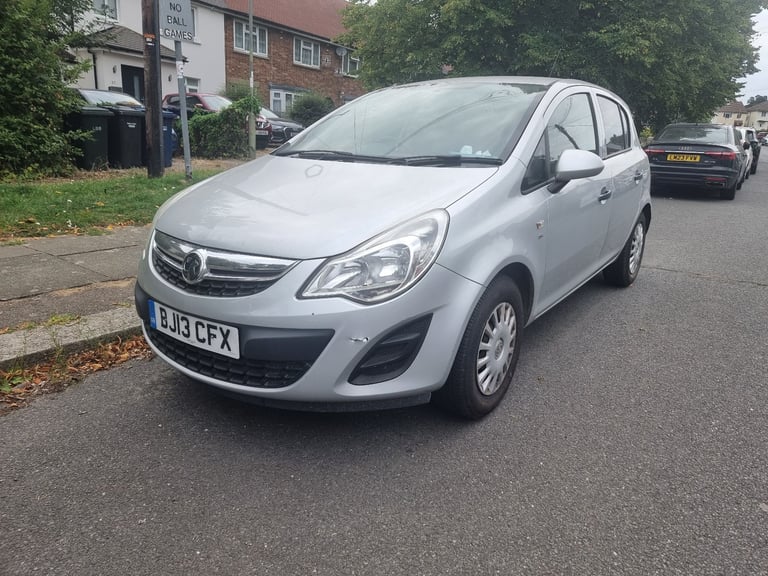 Vauxhall, CORSA, Hatchback, 2013, Manual, 1229 (cc),5 doors - Image 2