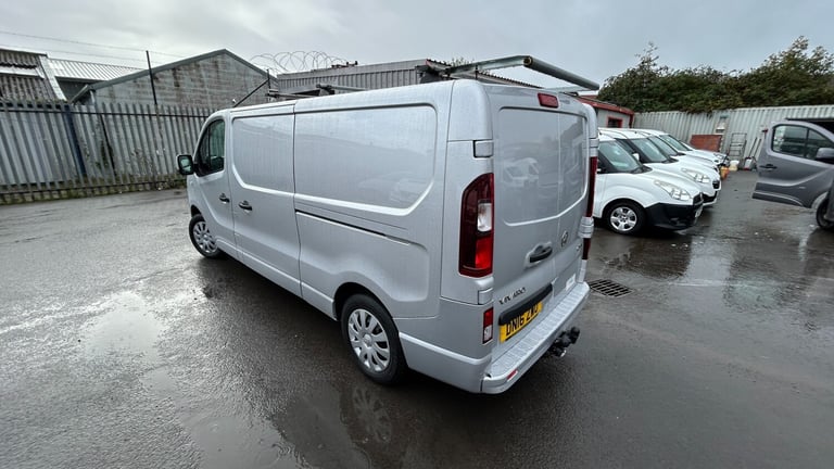 2016 Vauxhall Vivaro 2900 1.6CDTI 115PS Sportive H1 Van NO VAT PANEL VAN Diesel Manual