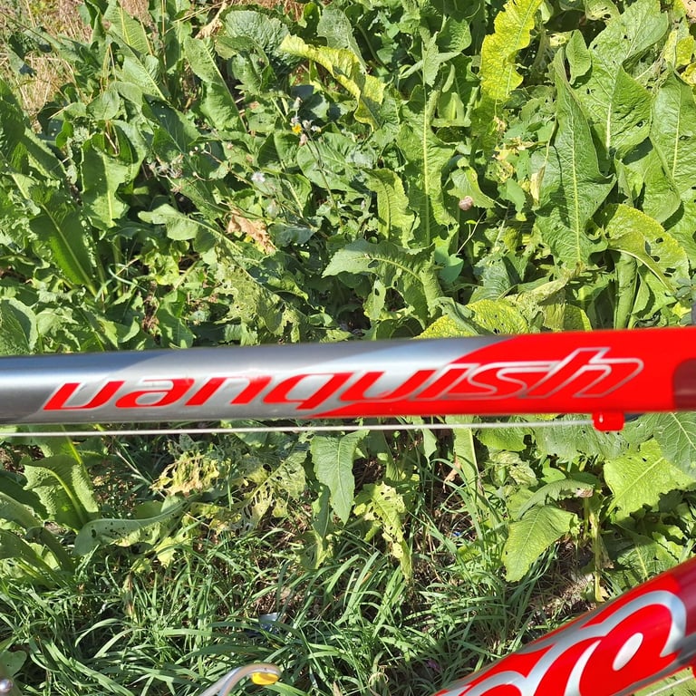 Carrera Vanquish aluminium frame racing bike upgraded 