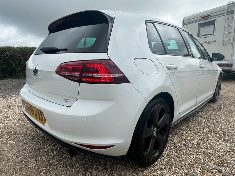 2015 Volkswagen Golf 2.0 TSI GTI 5dr [Performance Pack] HATCHBACK Petrol Manual