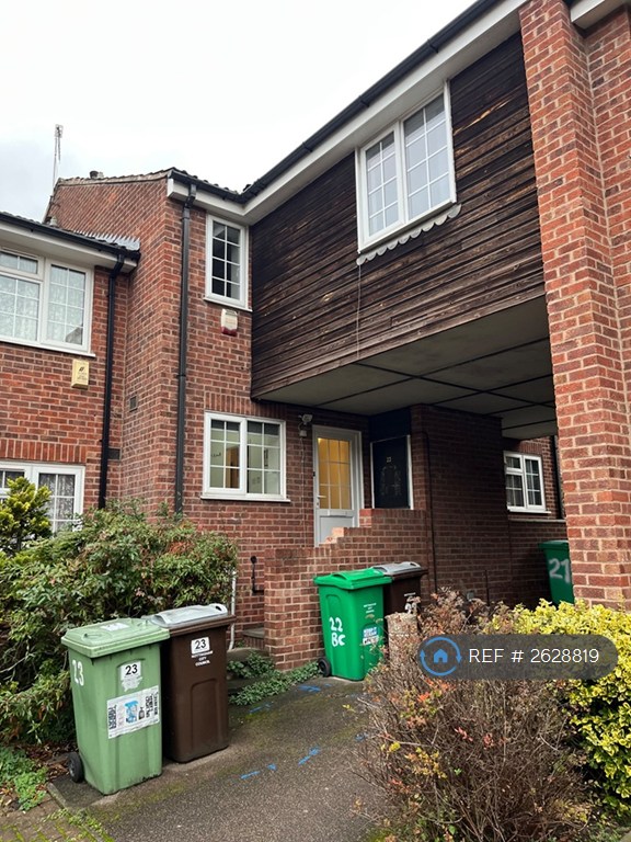 2 bedroom house in Bluecoat Close, Nottingham, NG1 (2 bed) (#2628819)