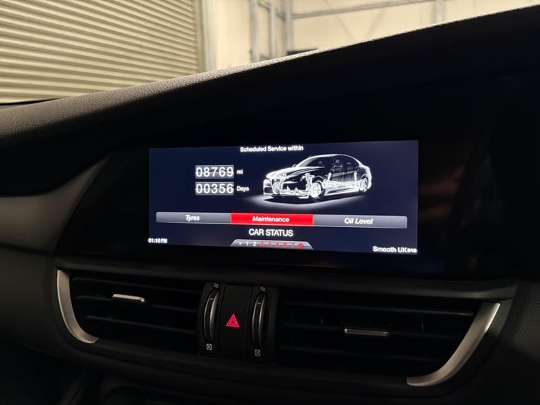2017 Alfa Romeo Giulia 2.0T Veloce Auto Euro 6 (s/s) 4dr SALOON Petrol Automatic