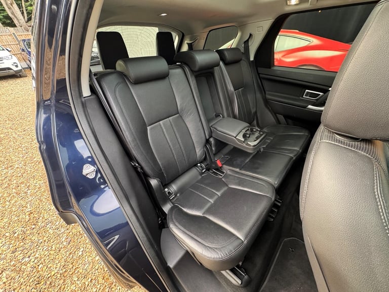  Land Rover Discovery Sport 2.0 TD4 HSE 4WD Euro 6 (s/s) 5dr Diesel Manual