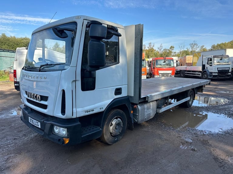 Iveco Eurocargo 75E16 2016 7.5 ton flat bed truck Manaul EURO 6 