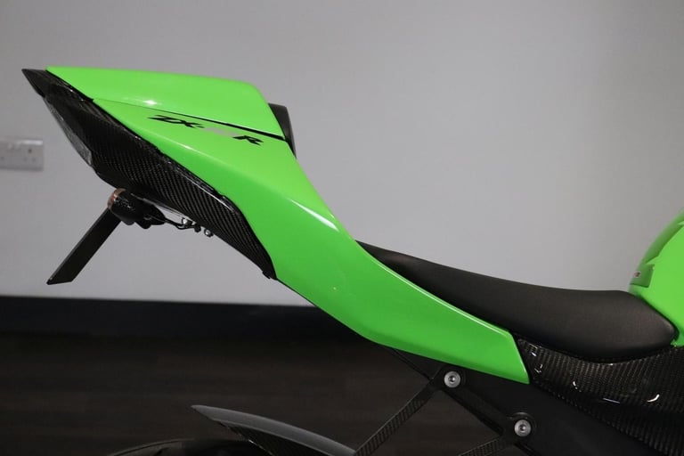 Kawasaki ZX10R - 2009 - THE BEST ZX10R YOU WILL SEE 