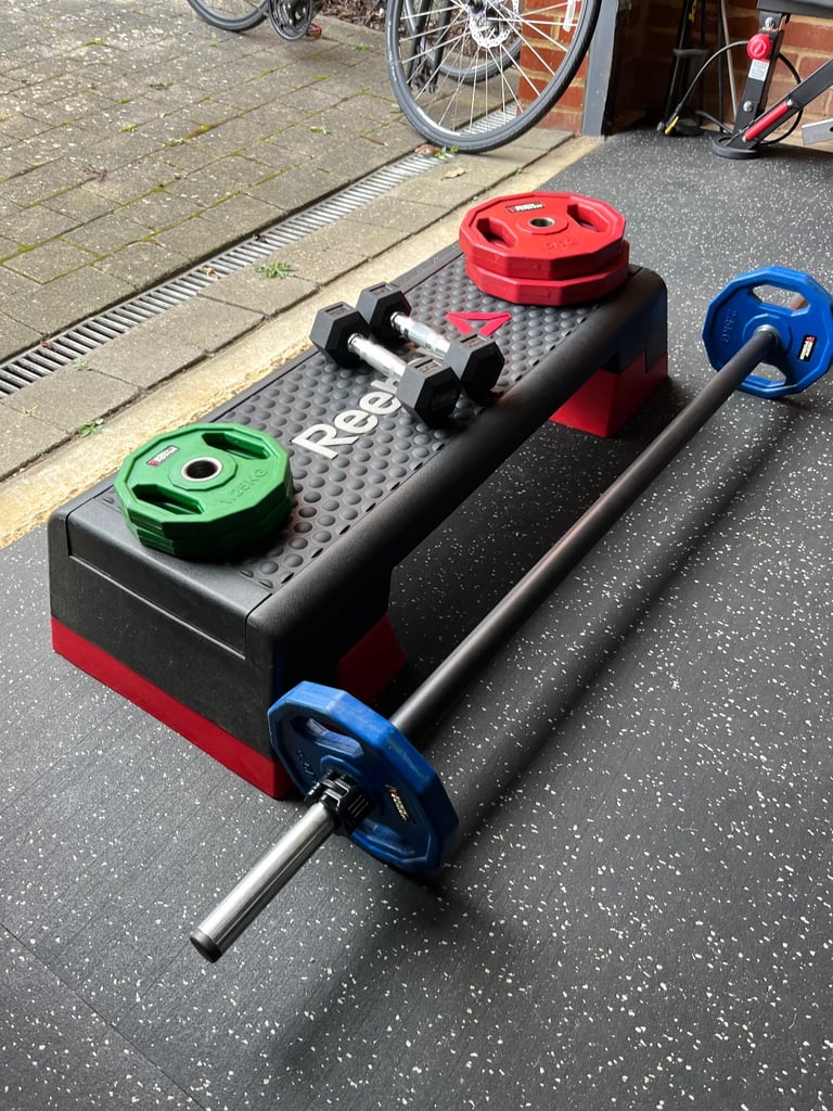 For Sale- Reebook Step Box and Barbell Set  £65