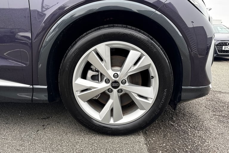 2024 Audi Q4 e-tron Q4 Sportback S line 45 e-tron  210,00 kW SUV ELECTRIC Automatic