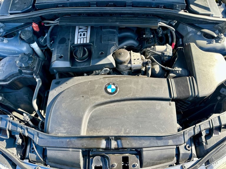 2012 BMW 1 Series 2.0 120i Sport+ Edition Auto 2dr Convertible Petrol Automatic