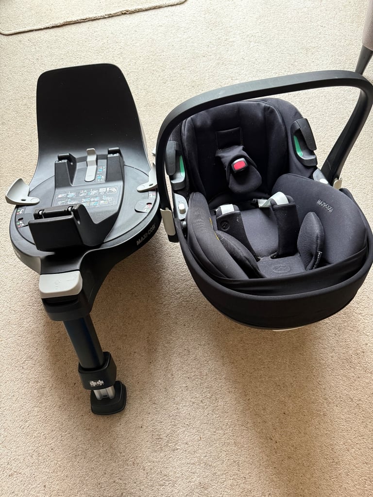 Maxi cosy car seat