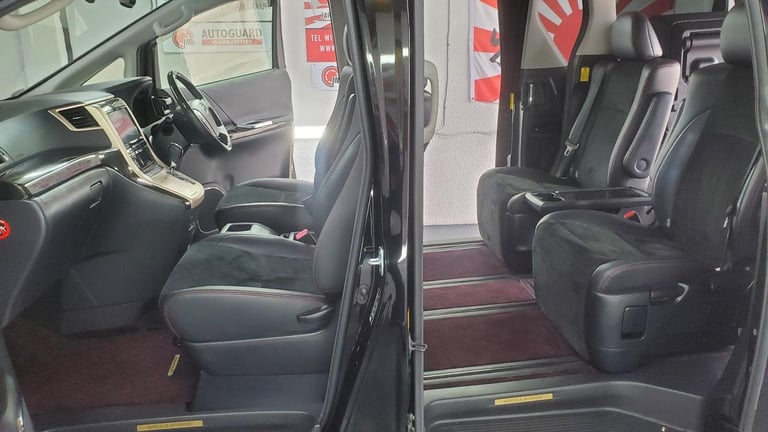 Toyota vellfire golden eyes 2.4 auto fresh japanese import 7 seats 45k miles